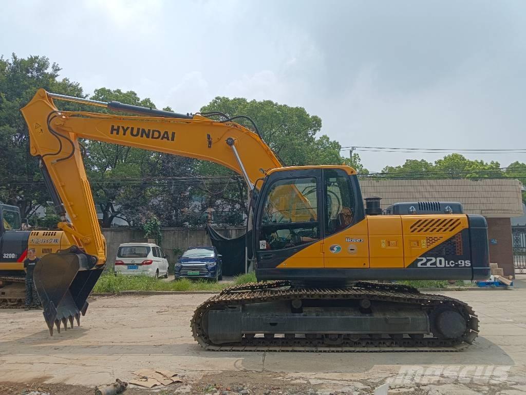 Hyundai R220LC-9S 大型油圧ショベル12t以上（パワーショベル・ユンボ）