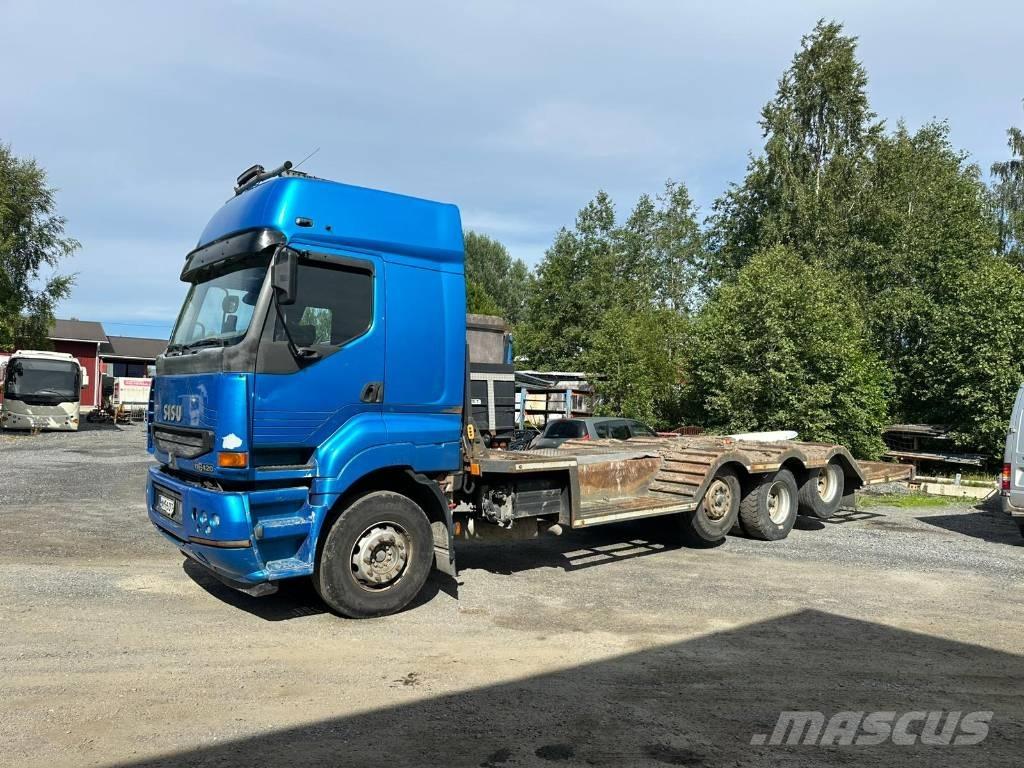 Sisu E11 林業機械輸送トラック