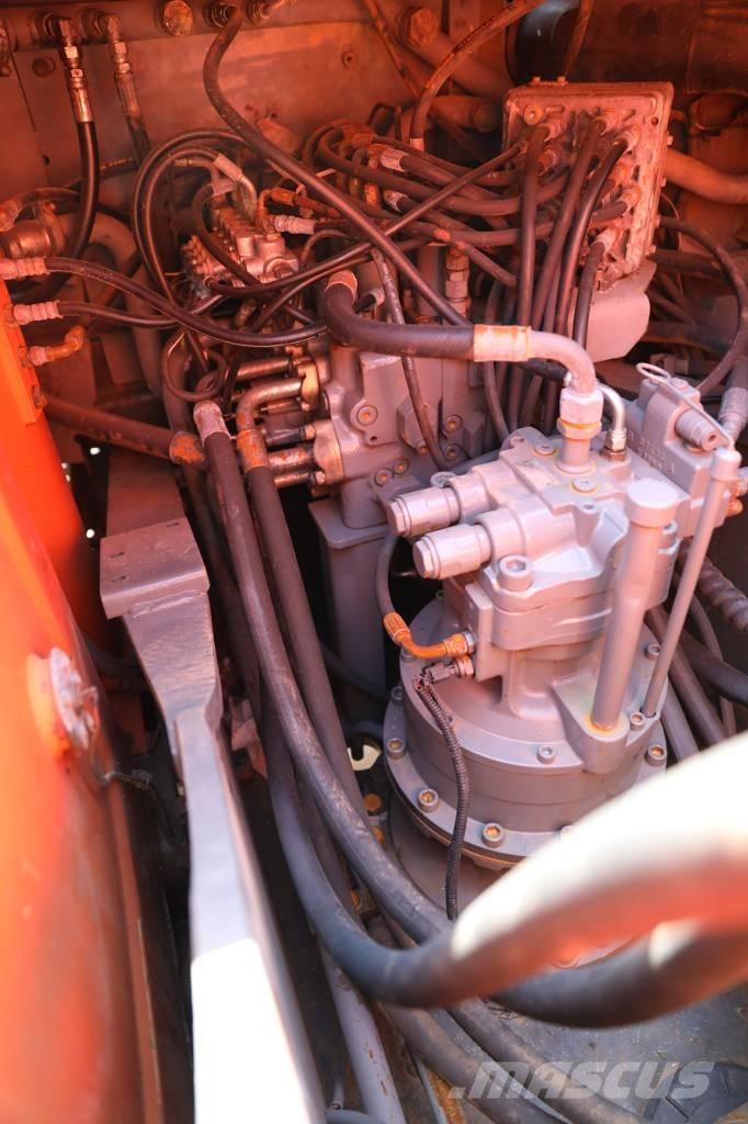 Hitachi ZX 200 LC-6 大型油圧ショベル12t以上（パワーショベル・ユンボ）