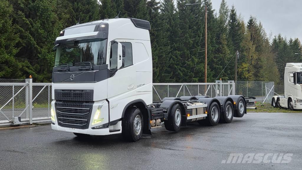 Volvo FH500 10X4 キャブ付きシャーシ