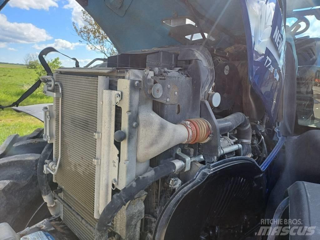 New Holland T7.315HD トラクター