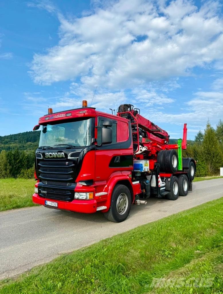 Scania R580 V8 6x4 木材トラック