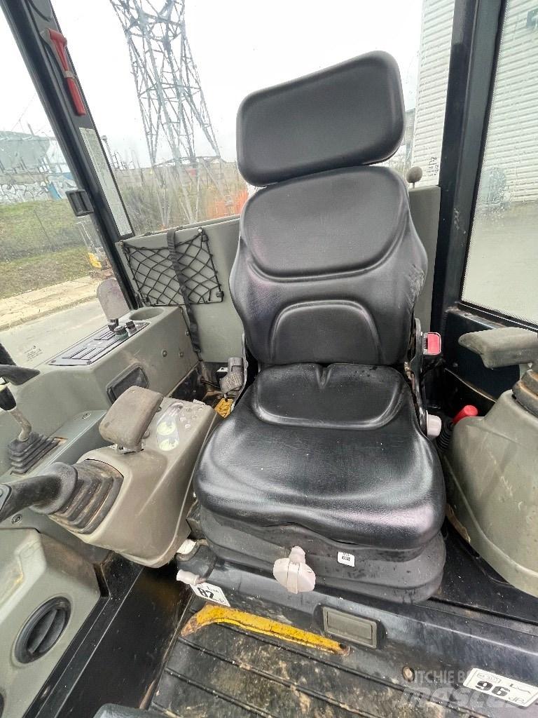 Yanmar Vio 50 U ミニ油圧ショベル 7t以下（ミニユンボ・ミニディガー）