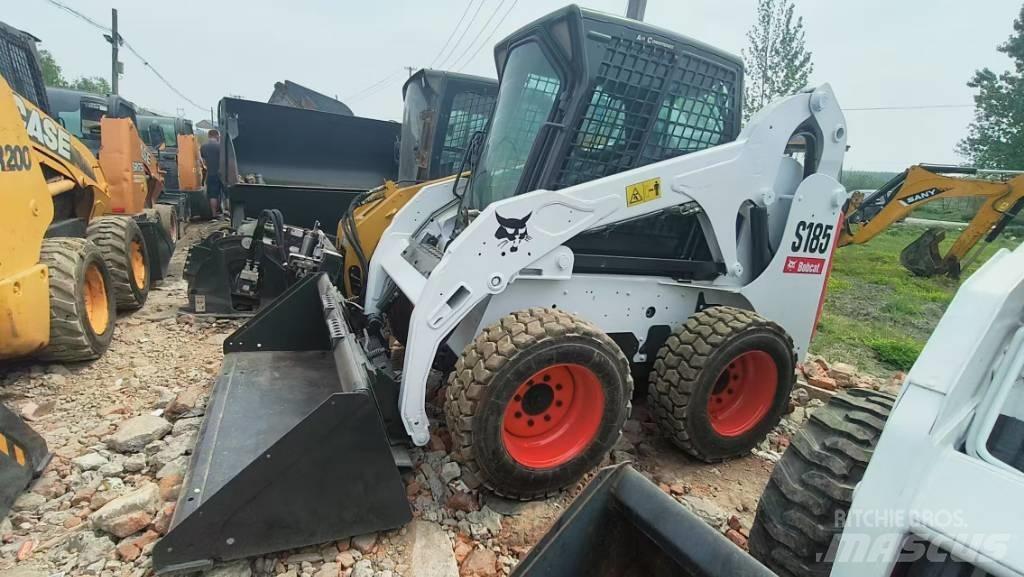 Bobcat S 185 スキッドステアローダー
