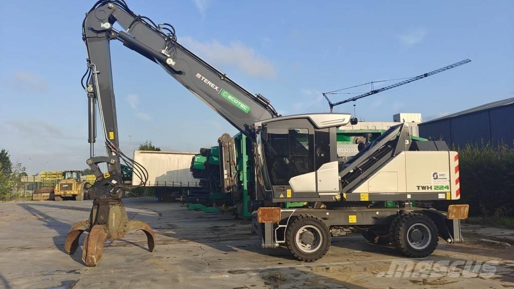 Terex Ecotec TWH 224 廃棄物／工業産廃処理機