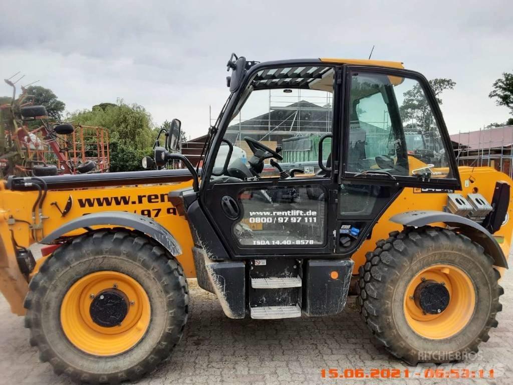 JCB 540-140 テレスコーピックハンドラー