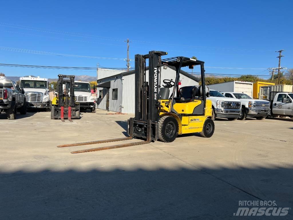 Hyundai 25 L-7 A フォークリフト - その他