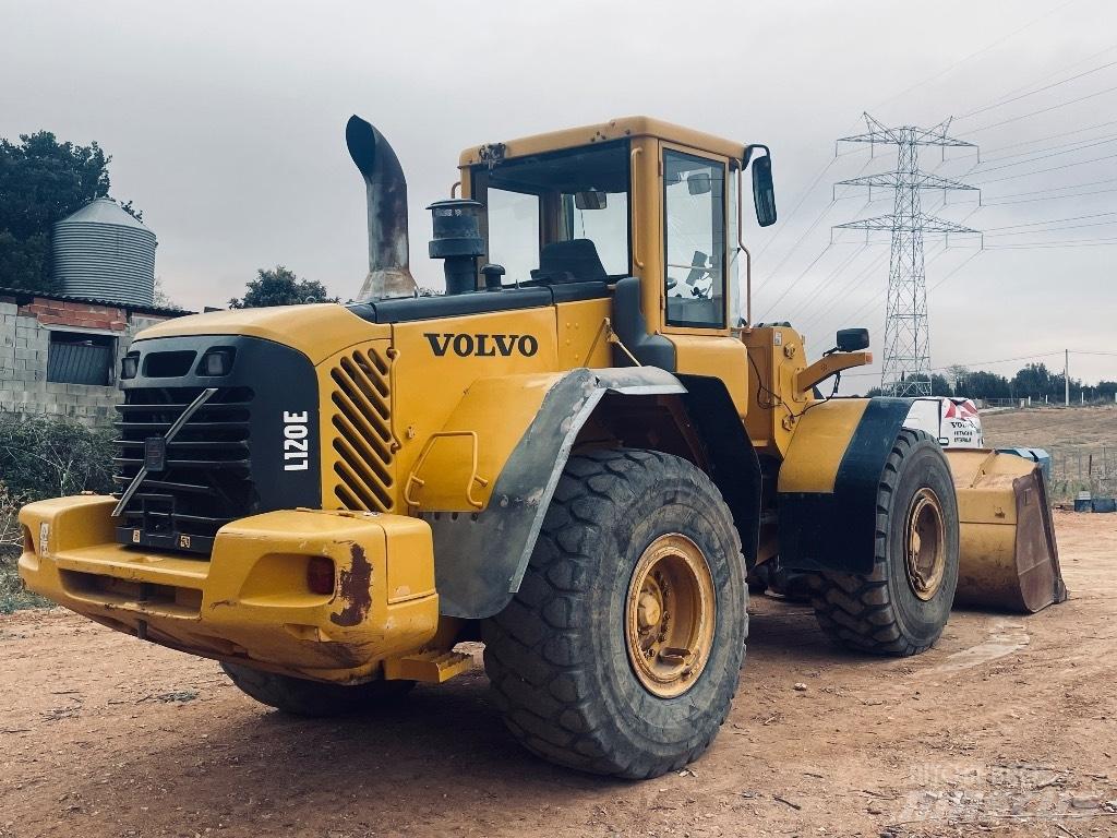 Volvo L120E ホイールローダー・タイヤショベル