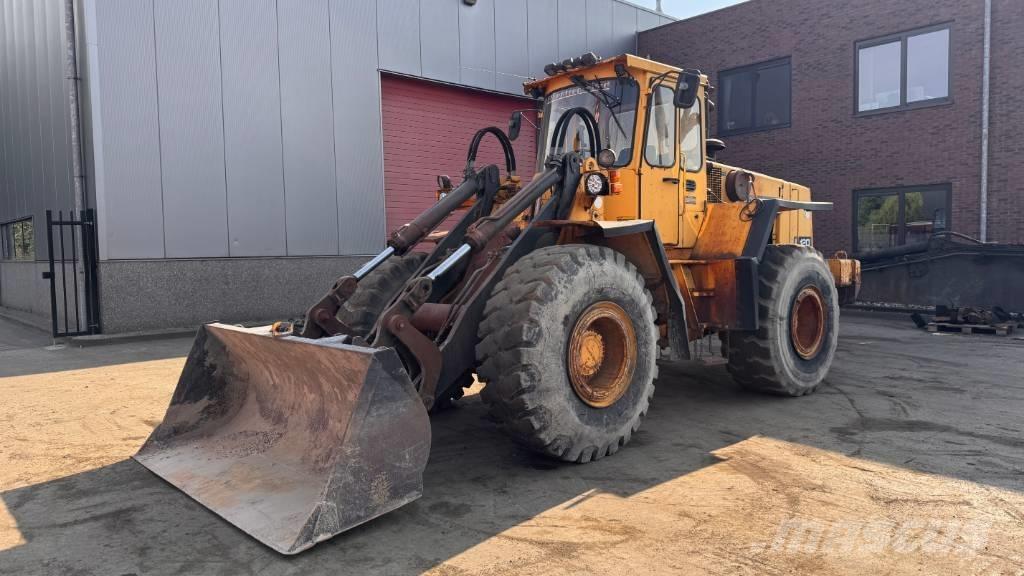 Volvo L 120 ホイールローダー・タイヤショベル
