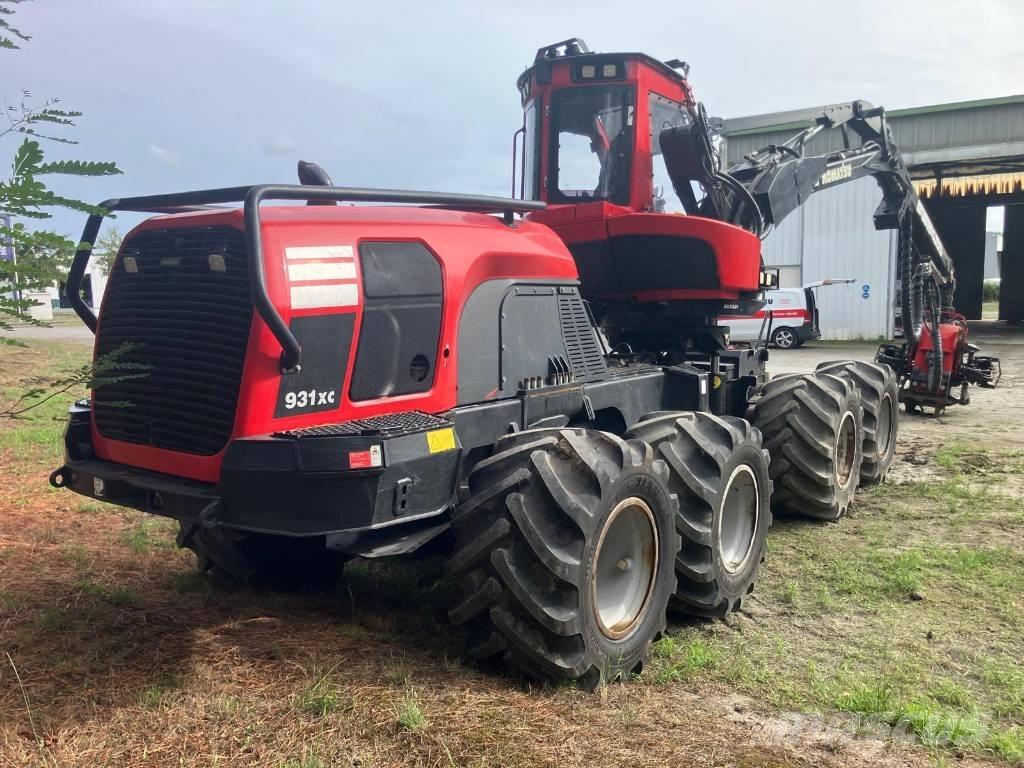 Komatsu 931 XC ハーベスター
