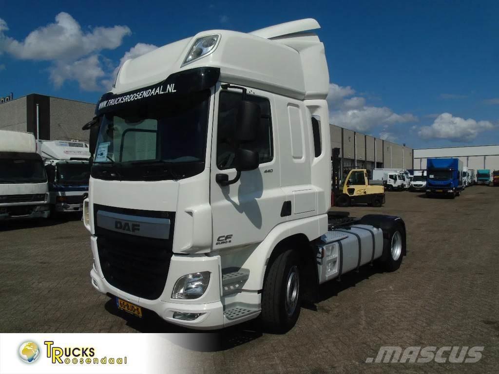 DAF CF 440 + EURO 6 中古トラクターヘッド | トレーラーヘッド