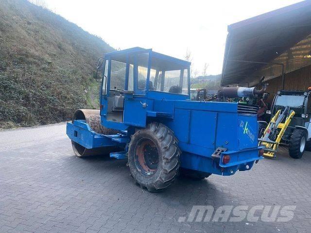 Hamm 2301-9 振動ローラ
