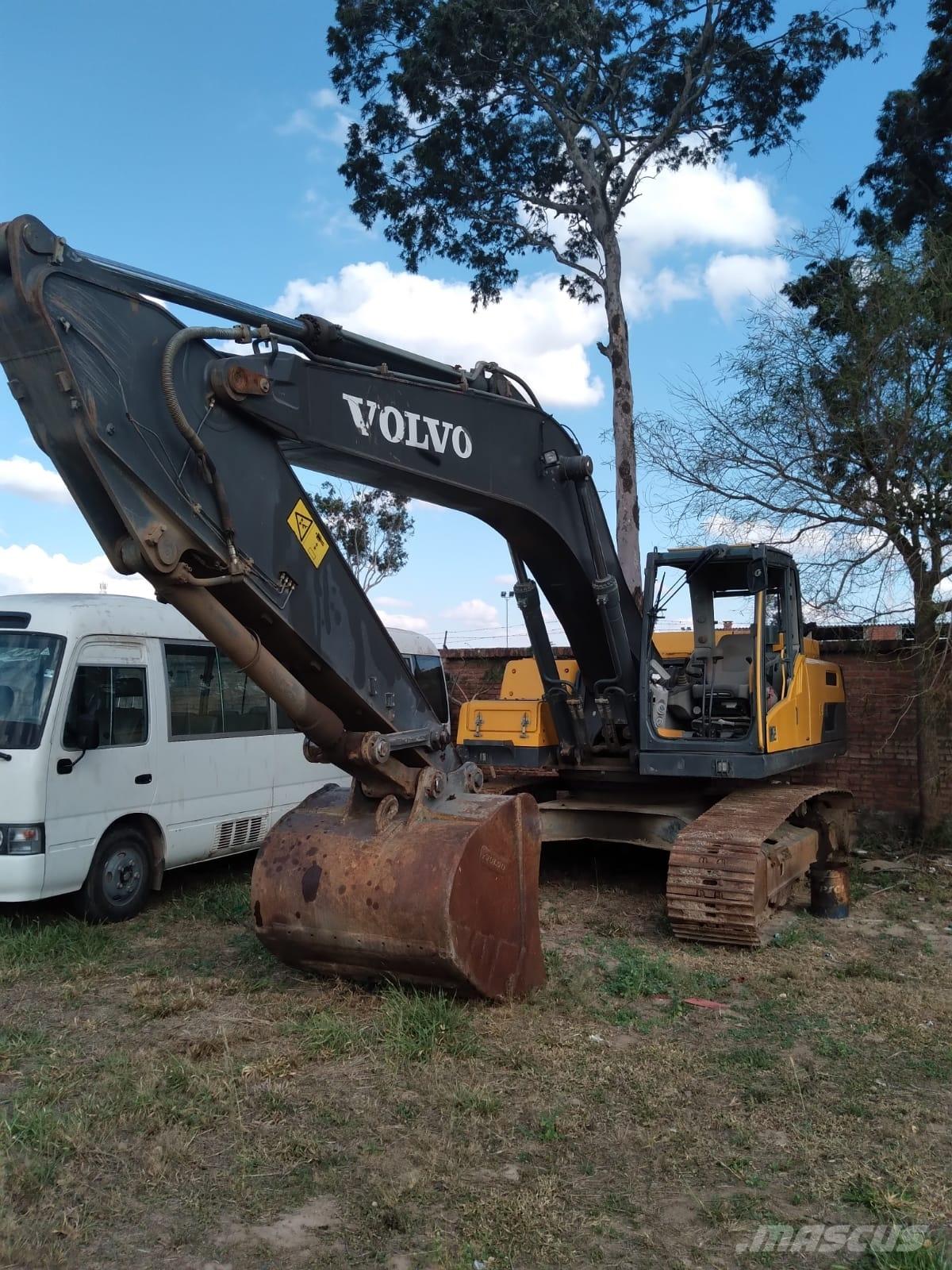 Volvo EC 250 D L 大型油圧ショベル12t以上（パワーショベル・ユンボ）