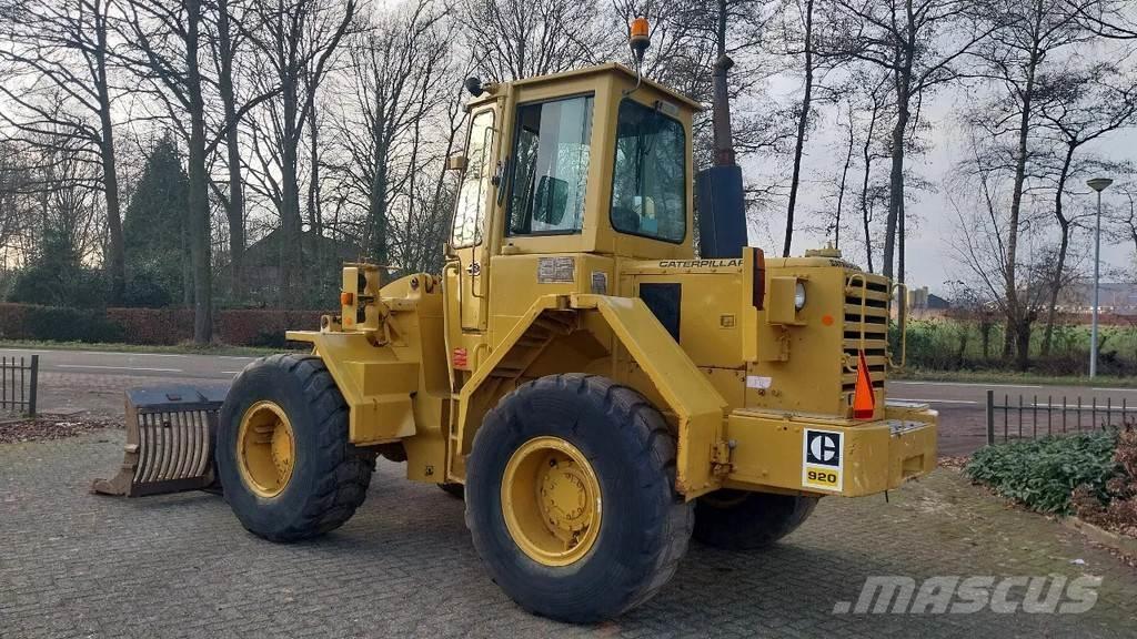 CAT 920 ホイールローダー・タイヤショベル