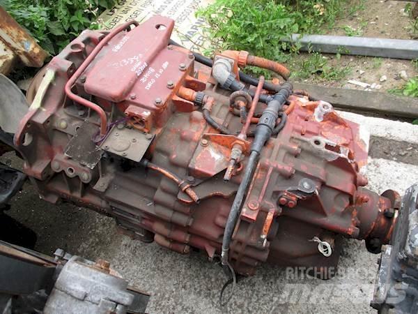 ZF 12AS1800 ギアボックス
