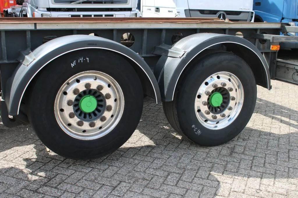 Burg 3x SAF コンテナトレーラー