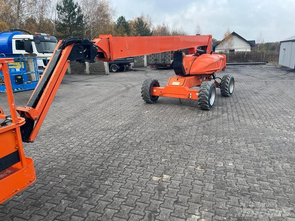 JLG M 600 JP ブームリフト　屈伸型