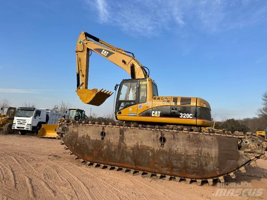 CAT 320 C L 水陸両用油圧ショベル、ユンボ