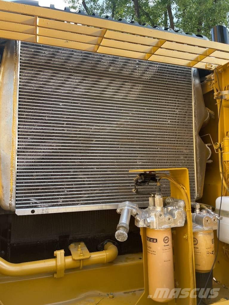 CAT CAT330 中型油圧ショベル 7ｔ-12ｔ（ユンボ・パワーショベル・バックホー）