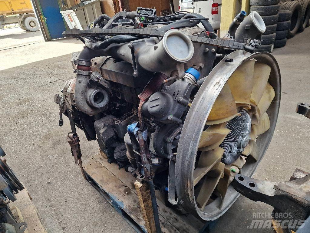 Paccar MX300U1 エンジン