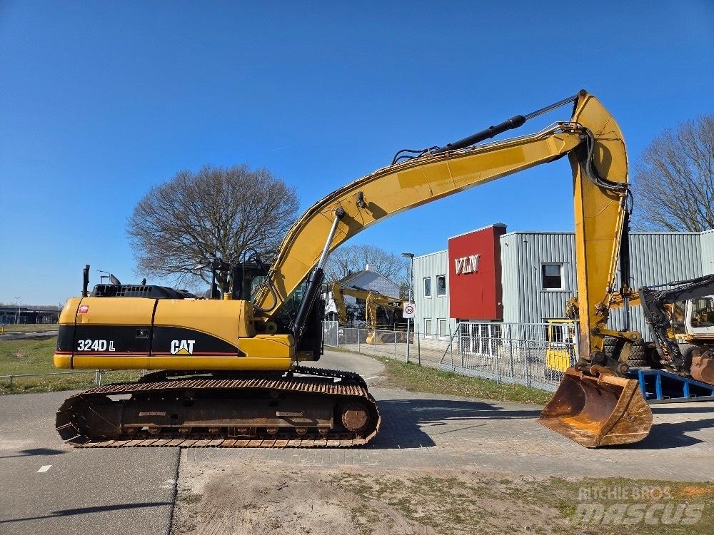 CAT 324DL 大型油圧ショベル12t以上（パワーショベル・ユンボ）