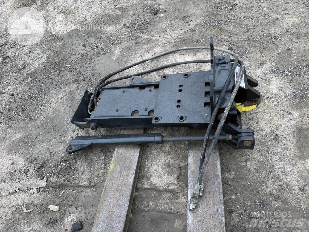 New Holland T 7.185 トラクター