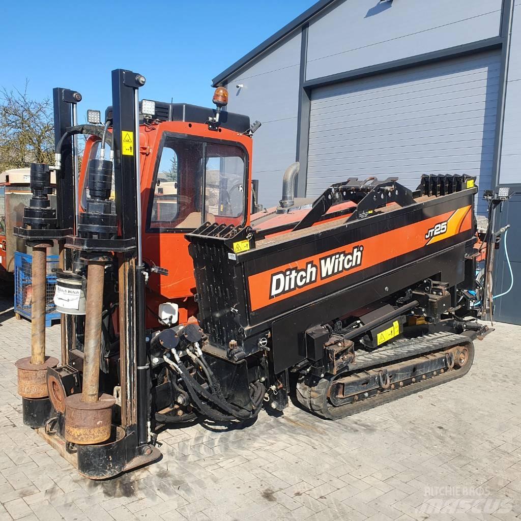 Ditch Witch JT 25 水平掘削リグ