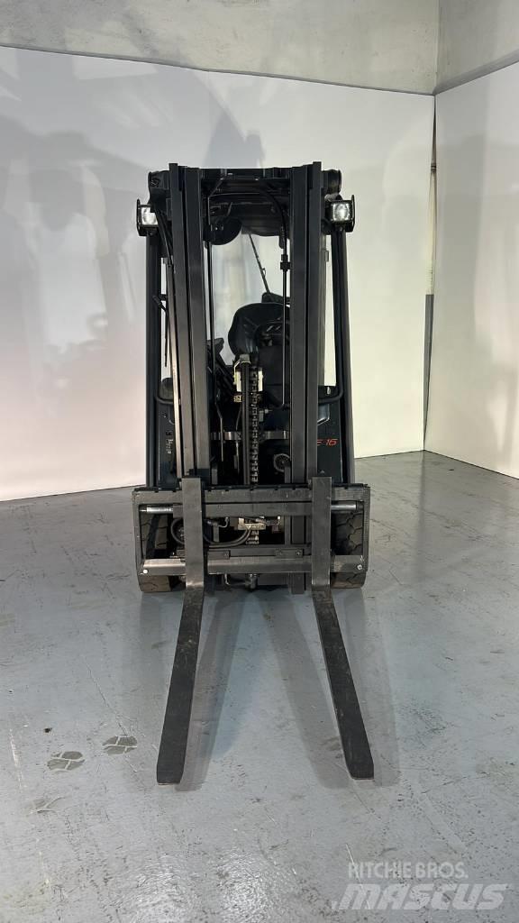 Linde E 16 L バッテリーフォークリフト