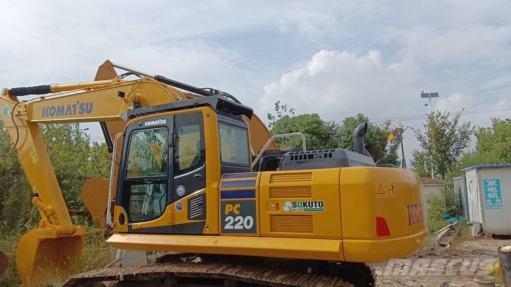 Komatsu PC 220-7 大型油圧ショベル12t以上（パワーショベル・ユンボ）