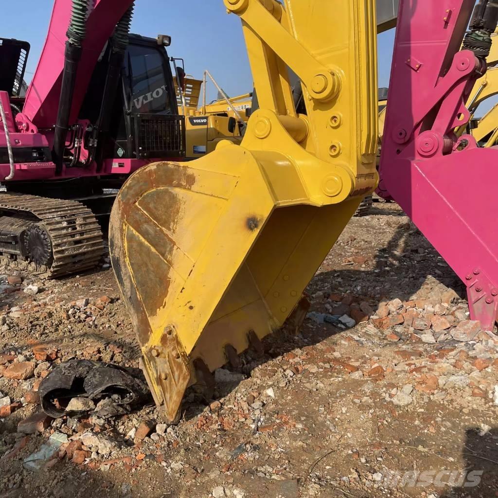 Komatsu PC 240 大型油圧ショベル12t以上（パワーショベル・ユンボ）