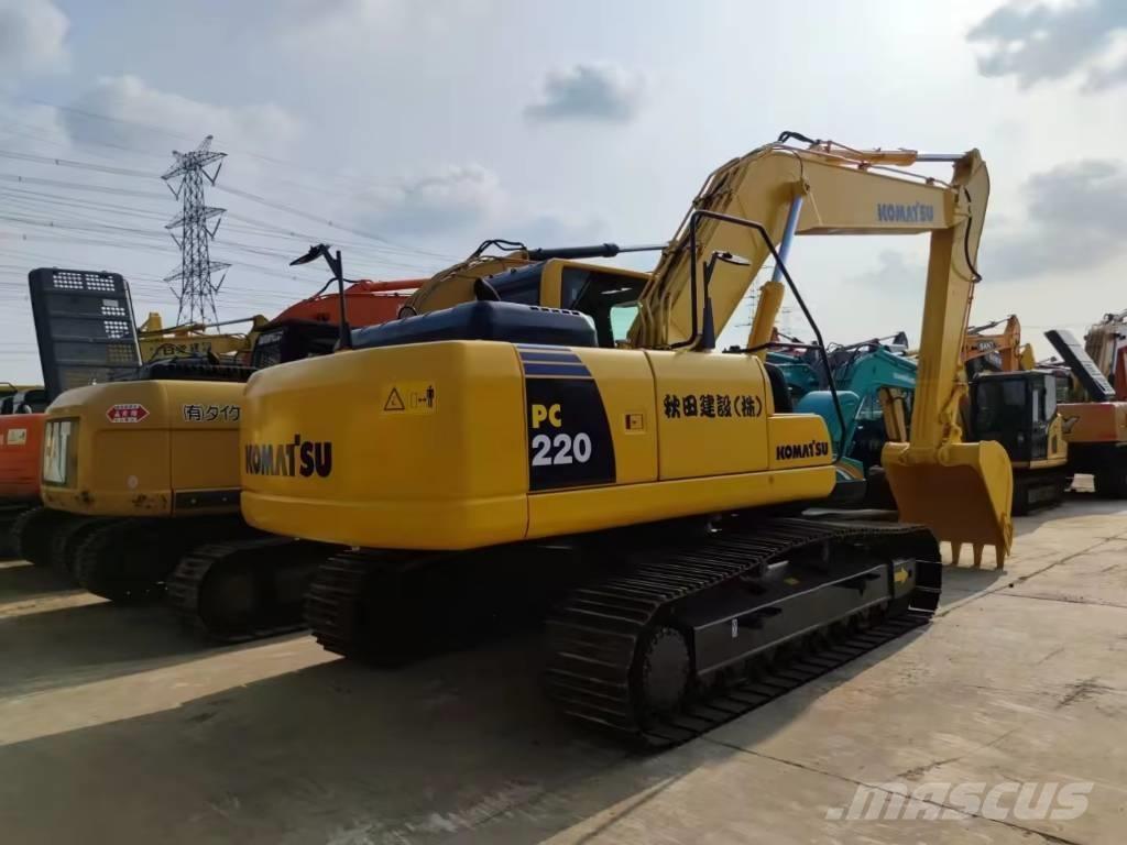 Komatsu PC 220 大型油圧ショベル12t以上（パワーショベル・ユンボ）