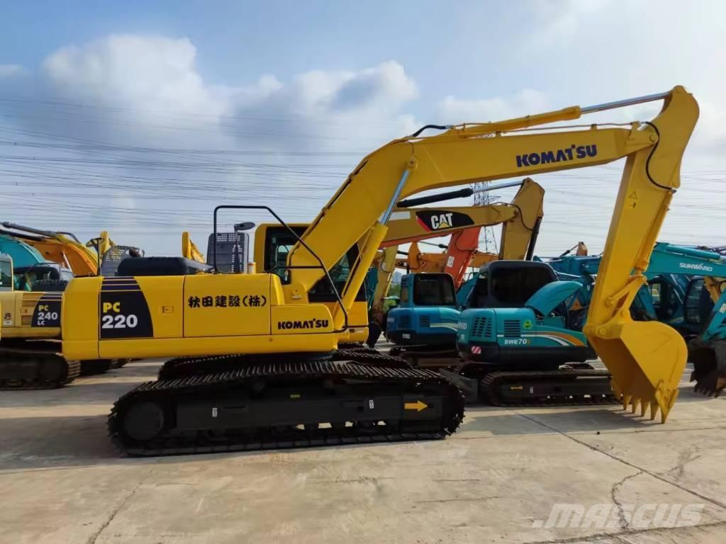 Komatsu PC 220 大型油圧ショベル12t以上（パワーショベル・ユンボ）