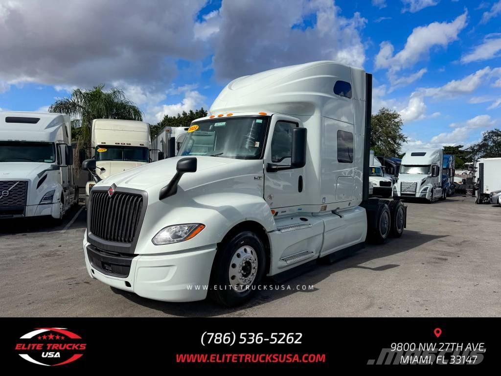 International LT 中古トラクターヘッド | トレーラーヘッド