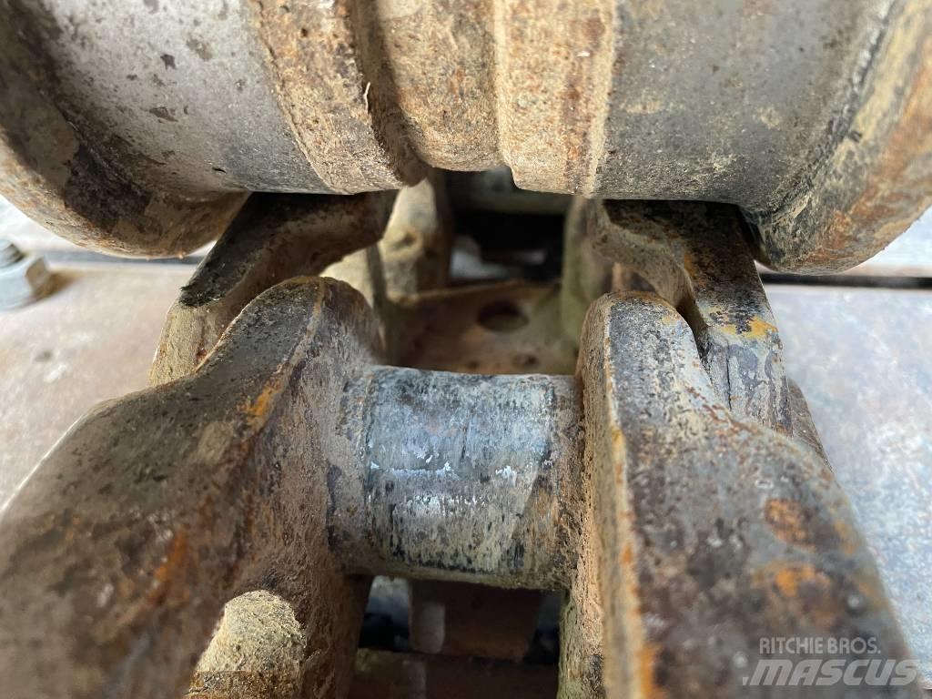 CAT 308 CR 中型油圧ショベル 7ｔ-12ｔ（ユンボ・パワーショベル・バックホー）