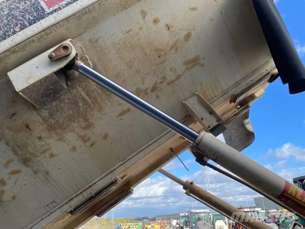 Terex TA 30-7 アーティキュレート式ダンプトラック
