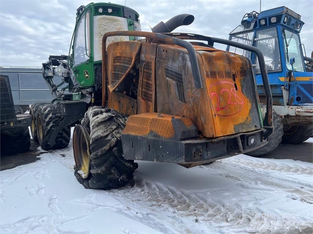 John Deere 1270G ハーベスター