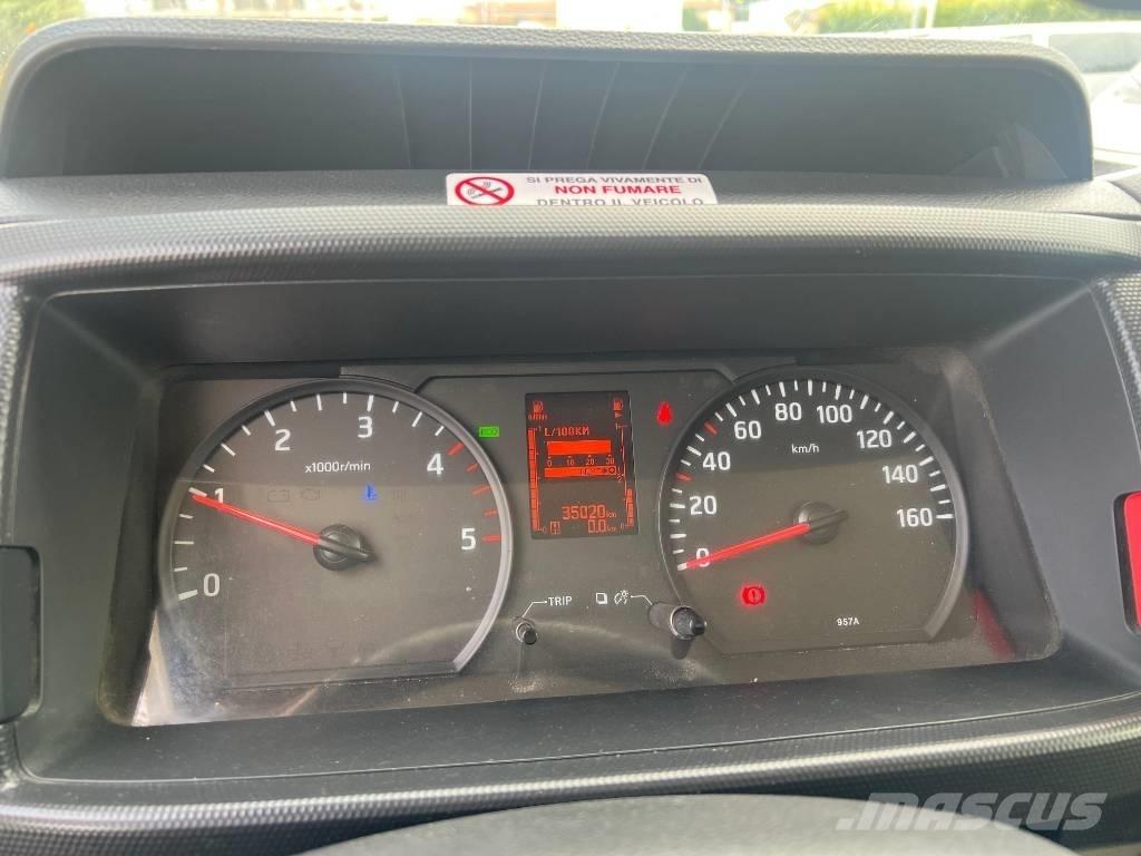 Nissan SOCAGE DA324 トラック高所作業車