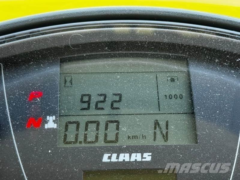 CLAAS AXION 870 トラクター