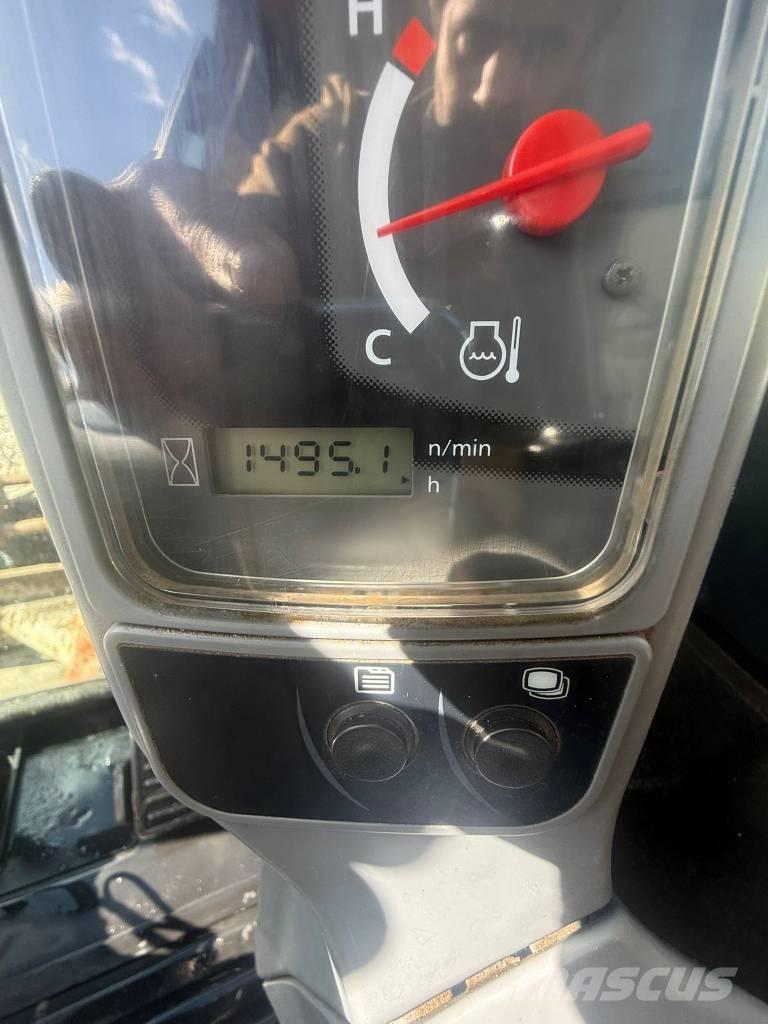 Kubota U 27 ミニ油圧ショベル 7t以下（ミニユンボ・ミニディガー）