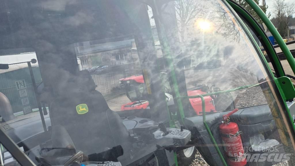 John Deere 1170 G ハーベスター