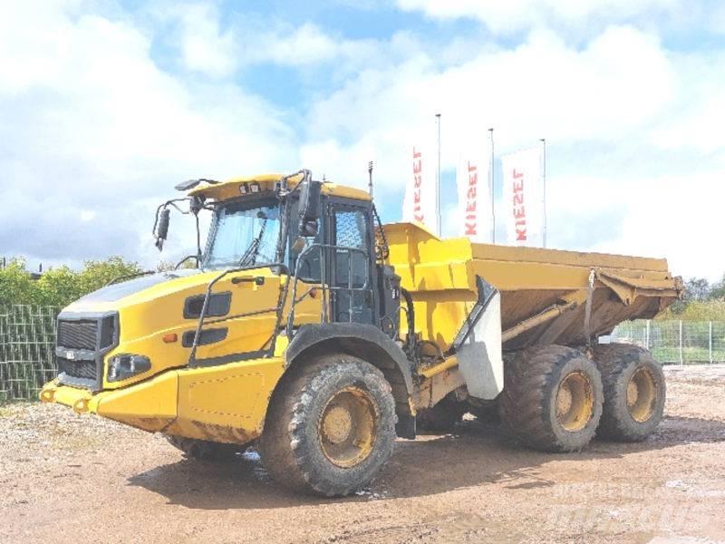 Bell B 20 E アーティキュレート式ダンプトラック
