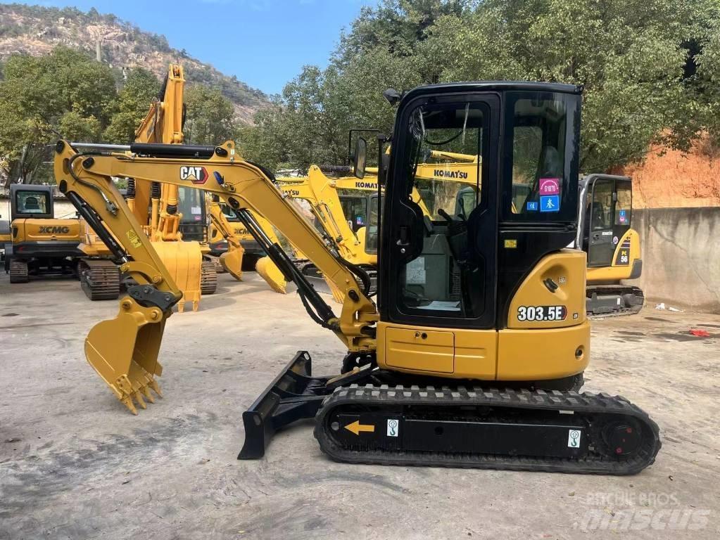 CAT 303.5 E CR ミニ油圧ショベル 7t以下（ミニユンボ・ミニディガー）