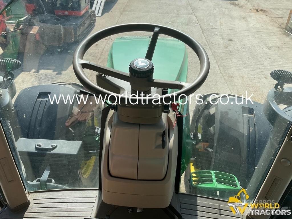 John Deere 7310 R トラクター