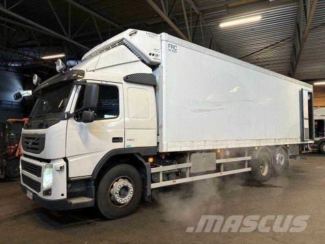 Volvo FM13 6x2 ボックスボディー、ウイング、箱車