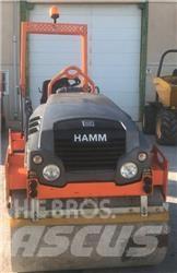 Hamm HD 12 VV タンデムローラ
