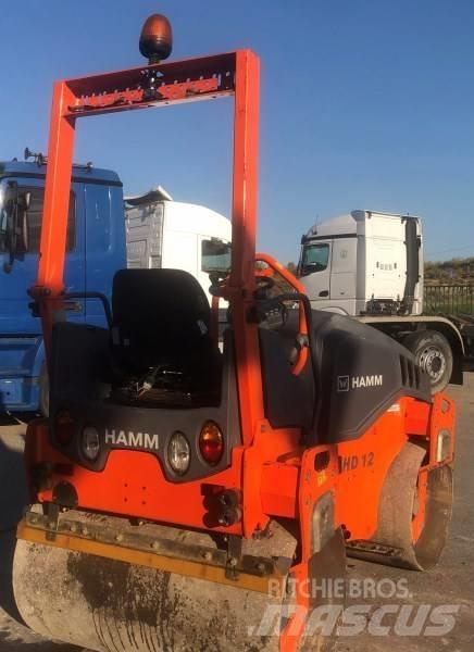 Hamm HD 12 VV タンデムローラ