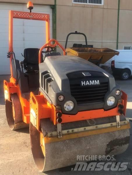 Hamm HD 12 VV タンデムローラ