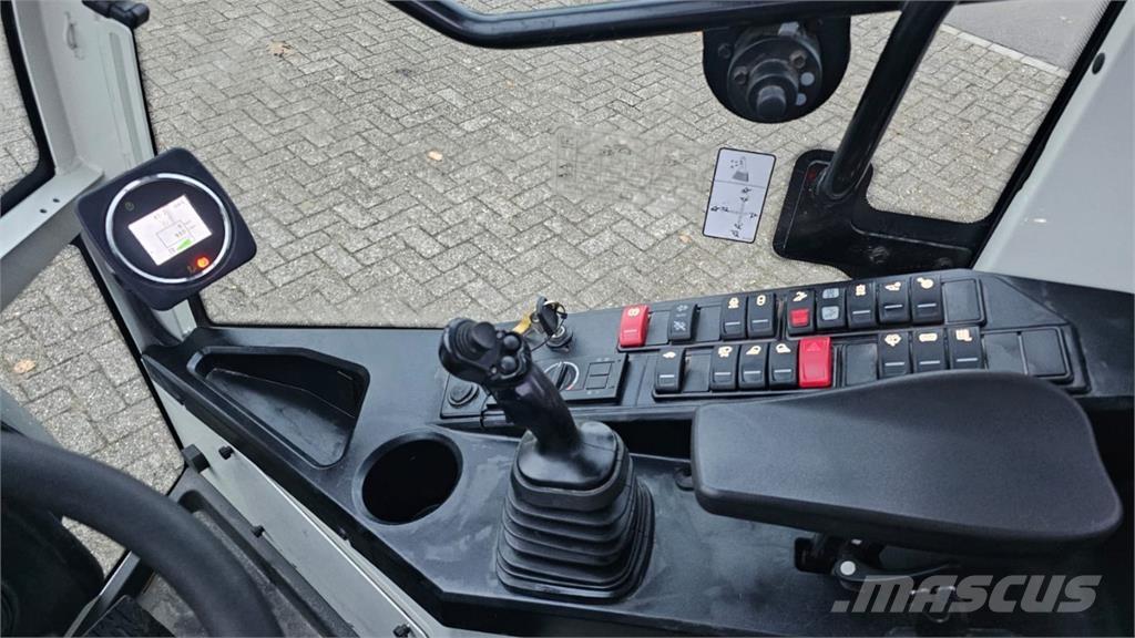 CLAAS Torion 535 ホイールローダー・タイヤショベル