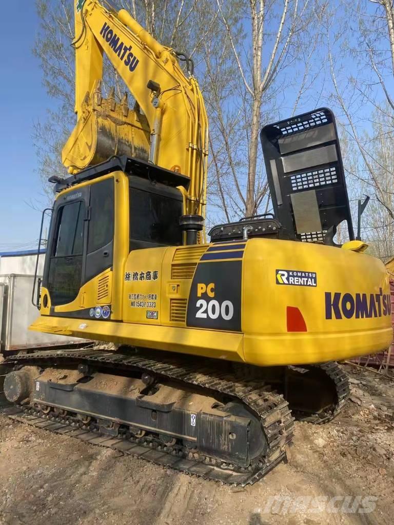 Komatsu pc200-8 大型油圧ショベル12t以上（パワーショベル・ユンボ）