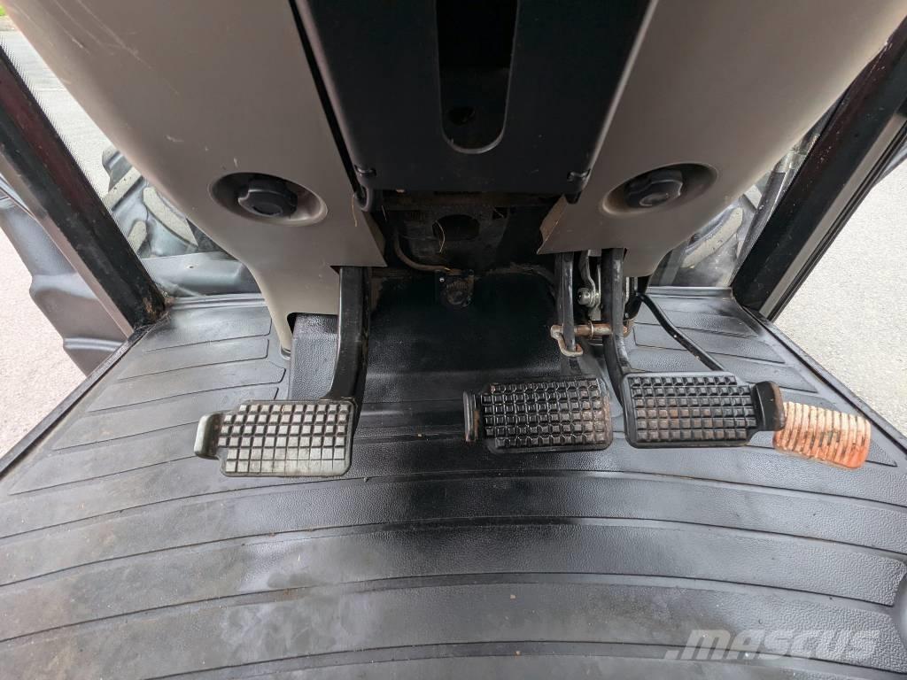 CASE 85JXU トラクター